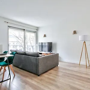 Quartier Pantheon Apartment