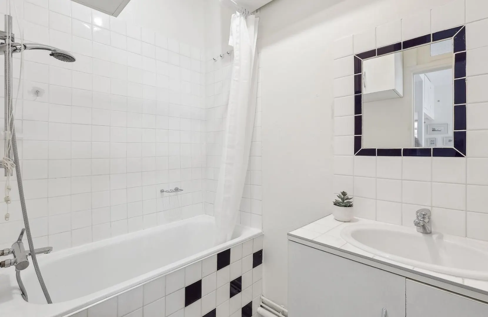 Pantheon & Latin Quarter - Cityapartmentstay Párizs 0*,  Franciaország