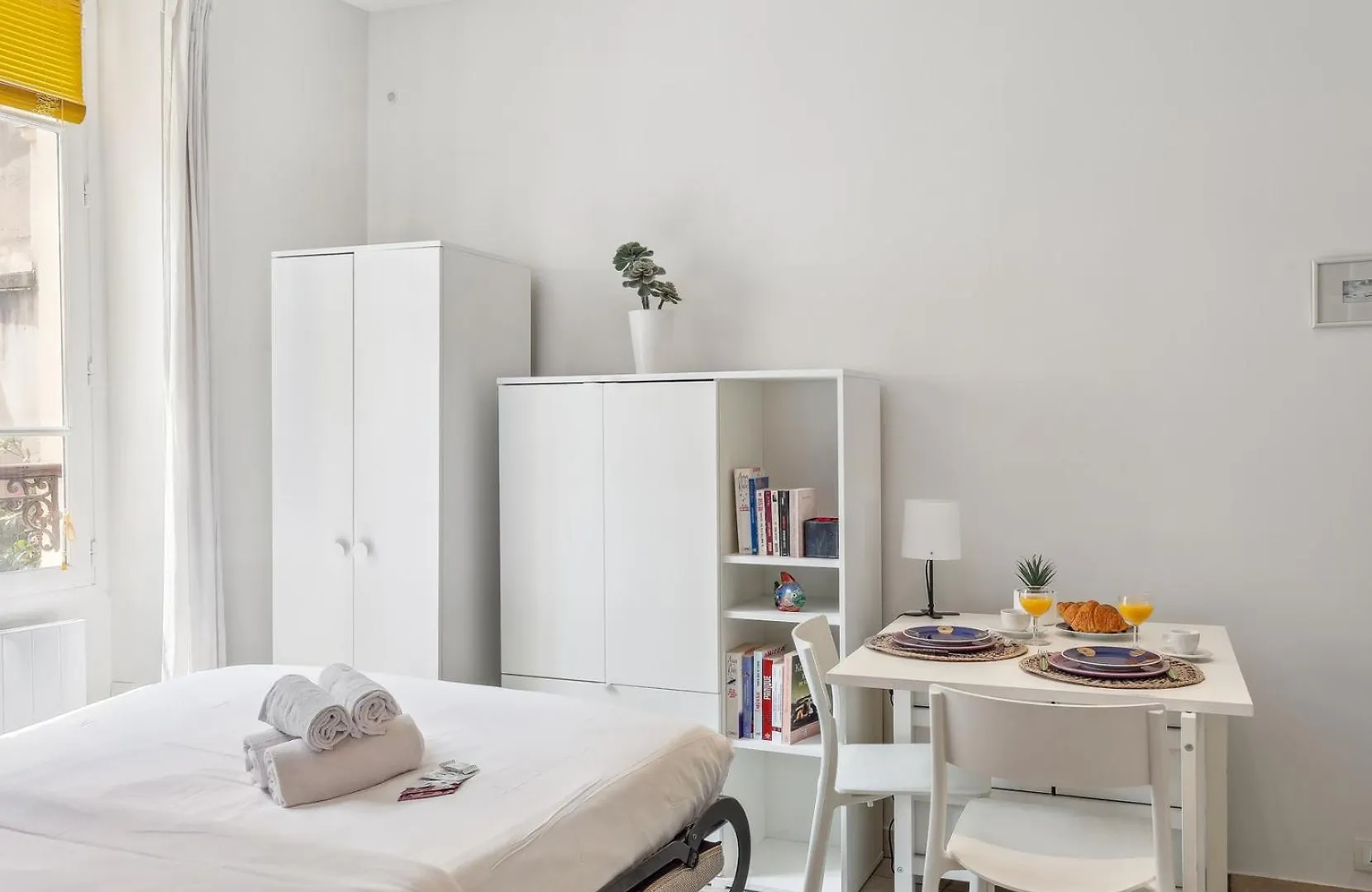 Pantheon & Latin Quarter - Cityapartmentstay Paris 0*,