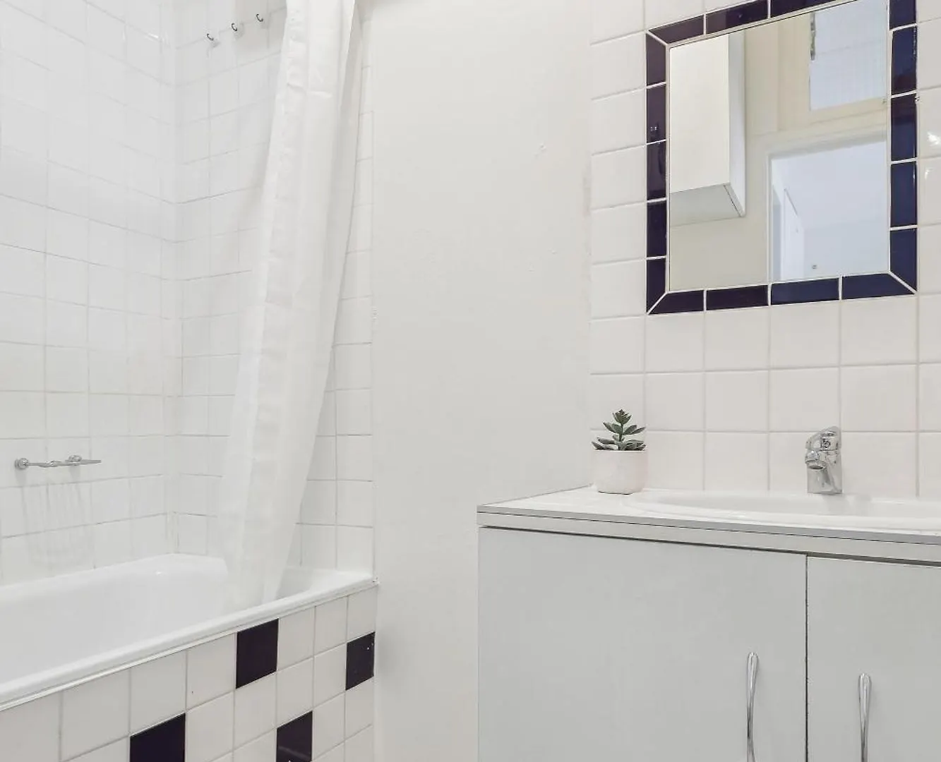 Pantheon & Latin Quarter - Cityapartmentstay Paris